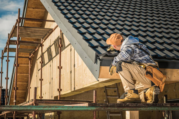 Best New Roof Installation  in Altoona, WI